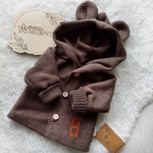 Elegantný pletený svetrík s gombíkmi a kapucňou s uškami Baby Nellys, hnedý, veľ. 80
