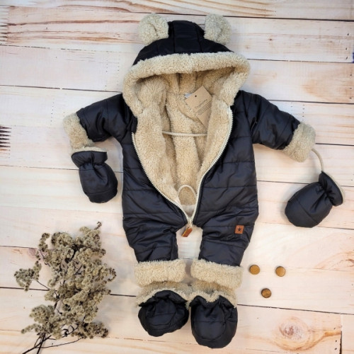 Zimná prešívaná kombinéza s kožúškom a kapucňou + rukavičky + topánočky, Z&Z - čierna